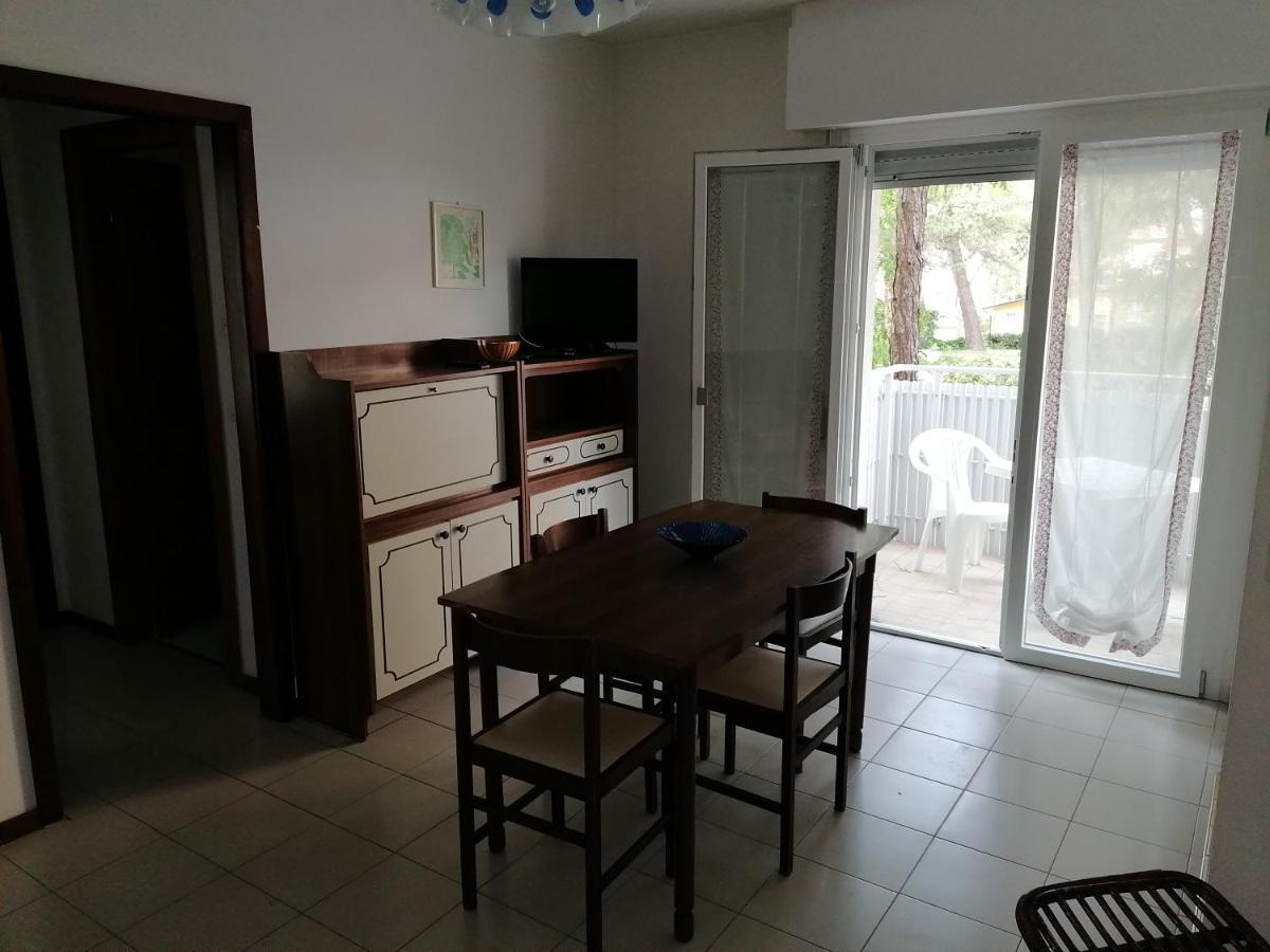 Condominio Rosa Lignano Sabbiadoro Kültér fotó